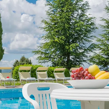 'giulia' Mit Terrasse By Interhome Londa